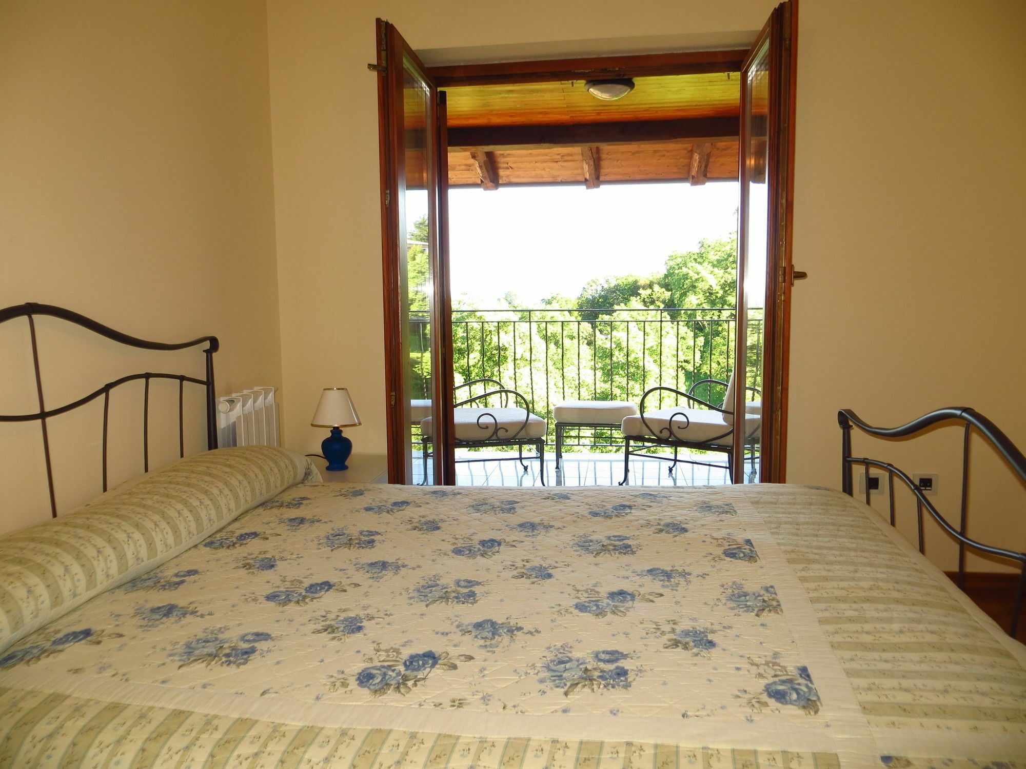 Villa Roses Apartments & Wellness Icici Exterior photo